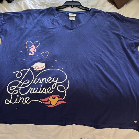 Disney Cruise Line top - Picture 2 of 4